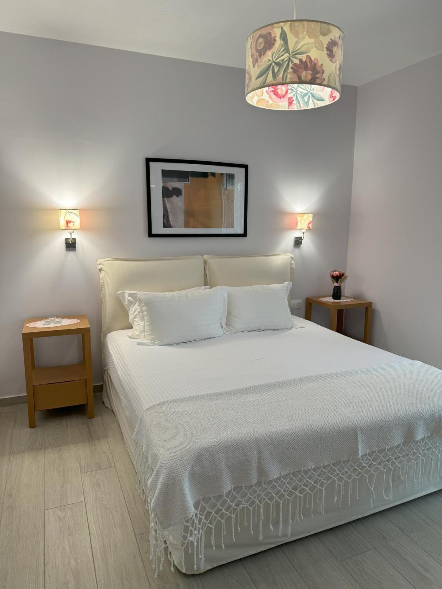 Acra Melia Apartment Palaiontsiflikion Luaran gambar