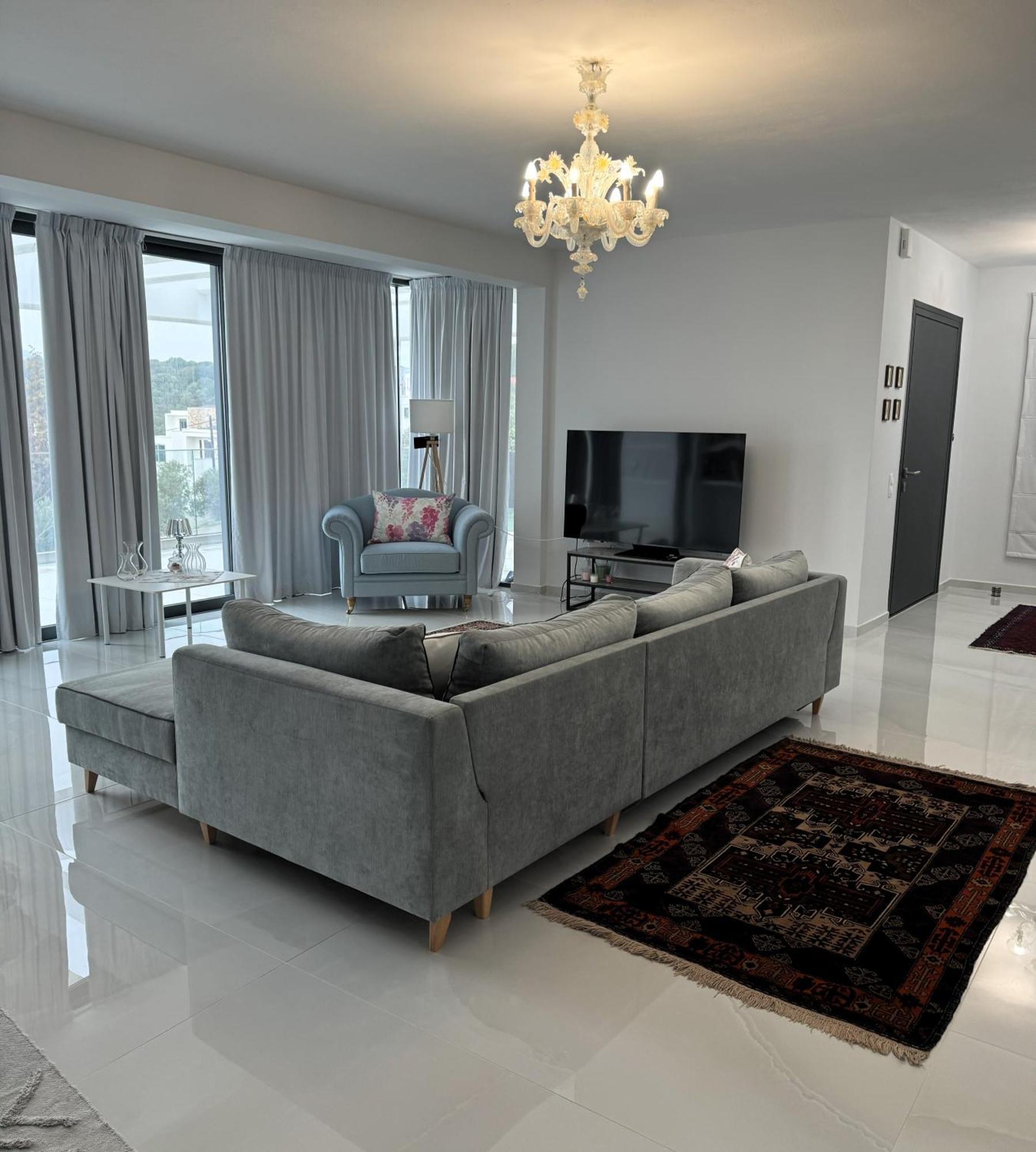 Acra Melia Apartment Palaiontsiflikion Luaran gambar