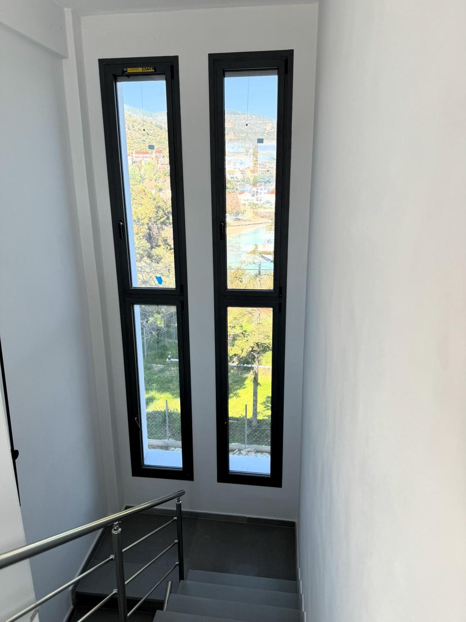 Acra Melia Apartment Palaiontsiflikion Luaran gambar